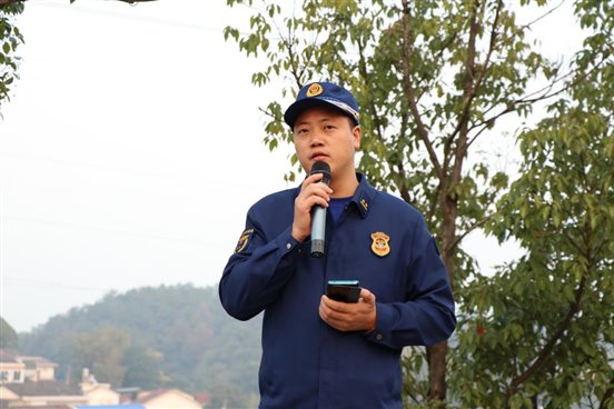 说明: IMG_1833