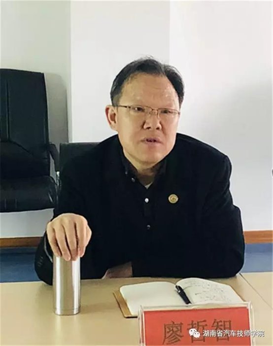C:\Users\Administrator\Desktop\微信图片_20200523024435.jpg