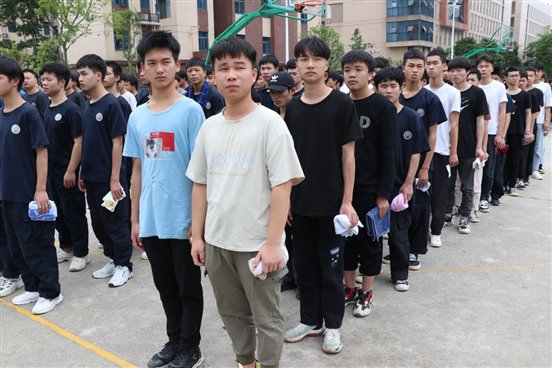说明: C:\Users\ZhuangYe\AppData\Local\Temp\WeChat Files\cf70ccc3356d09aff7623d8cf60f180.jpg