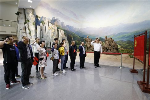 说明: 003h