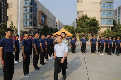 说明: 002b
